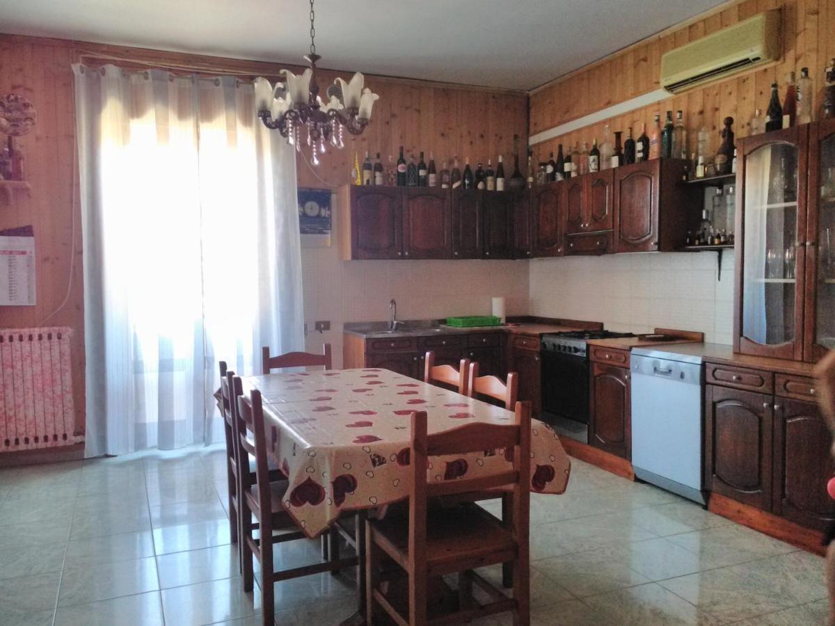 דירות פורטו צ'זראו A Casa Di Roberto מראה חיצוני תמונה