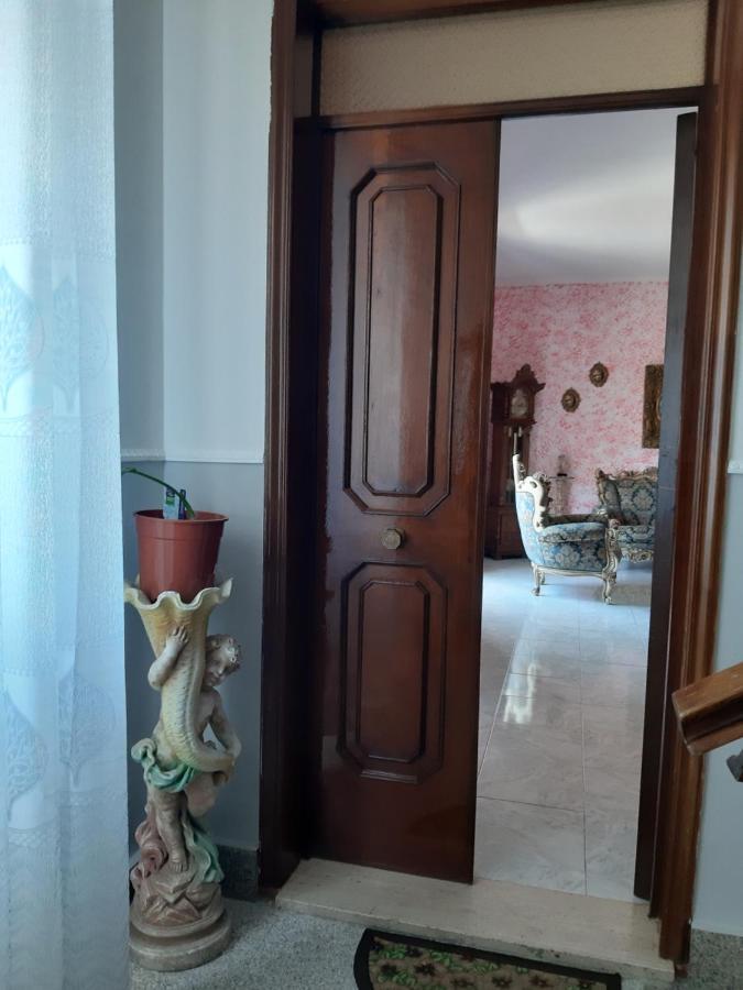 דירות פורטו צ'זראו A Casa Di Roberto מראה חיצוני תמונה
