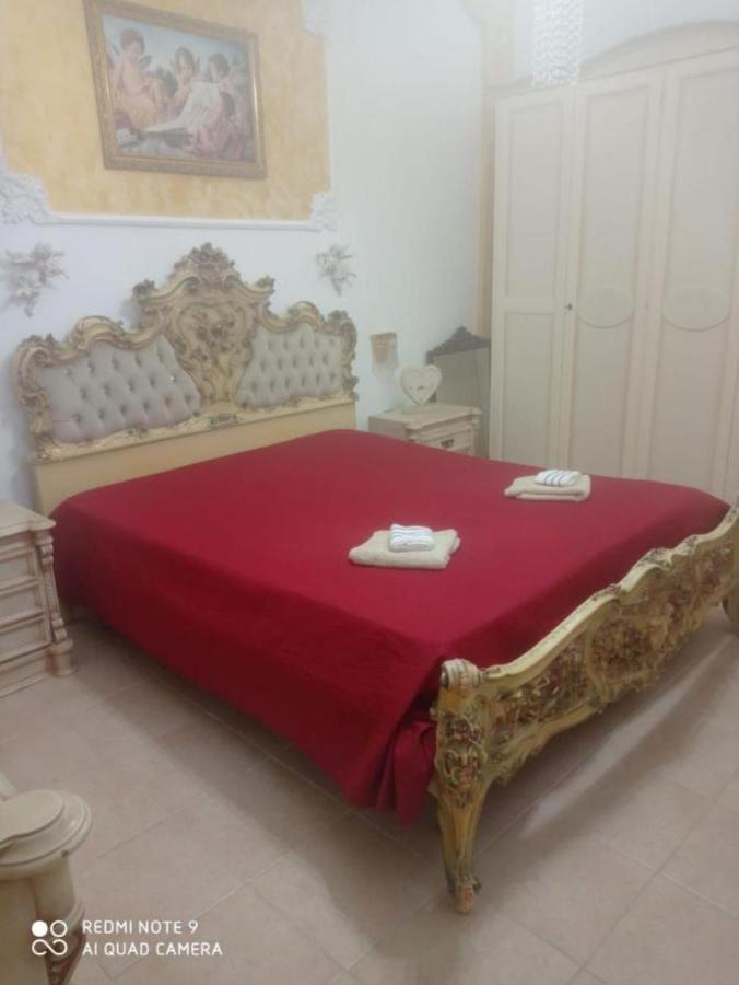 דירות פורטו צ'זראו A Casa Di Roberto מראה חיצוני תמונה